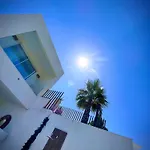 Infinity With Sensational View And Extreme Privacy Villa *